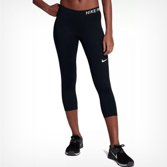 Nike Pro Dri Fit Cropped Leggings Womens, size medium - Picture 2 of 4